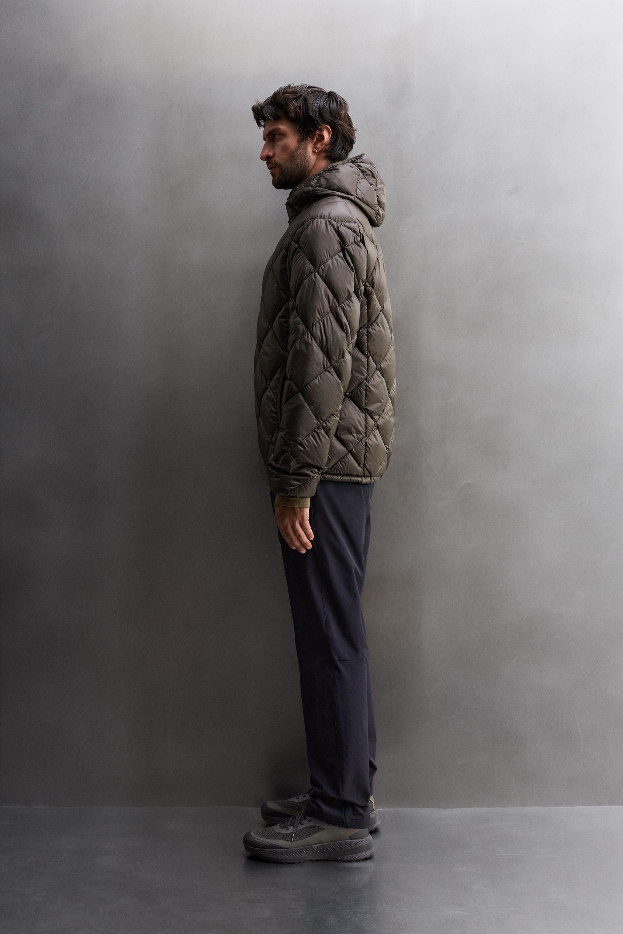 VESTE DOUDOUNE 100% PLUMES À CAPUCHE