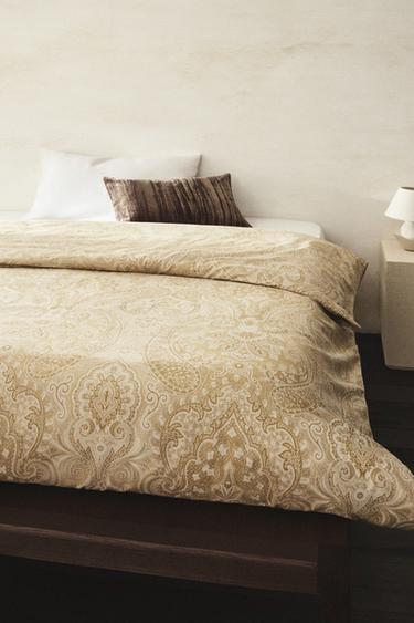 HOUSSE DE COUETTE SATIN IMPRIMÉ PAISLEY - Or de Zara