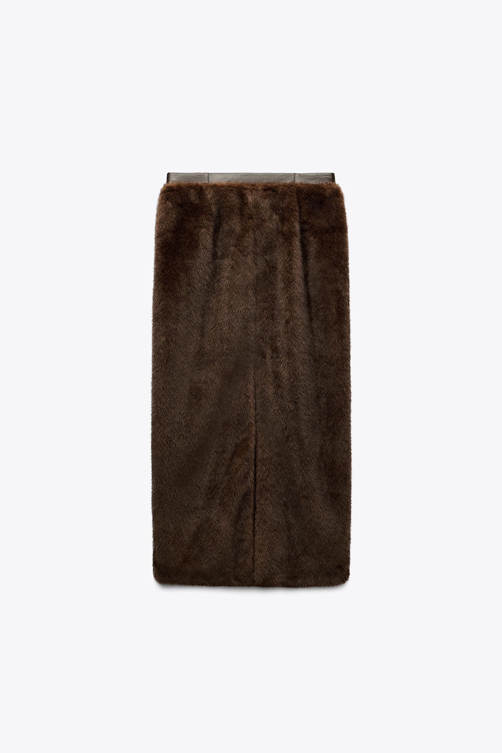 【ZARA】フェイクファースカート LIMITED EDITION 3692/967 ZARA】限定品 フェイクファースカート 3692/967/717 (ZARA/ミニ