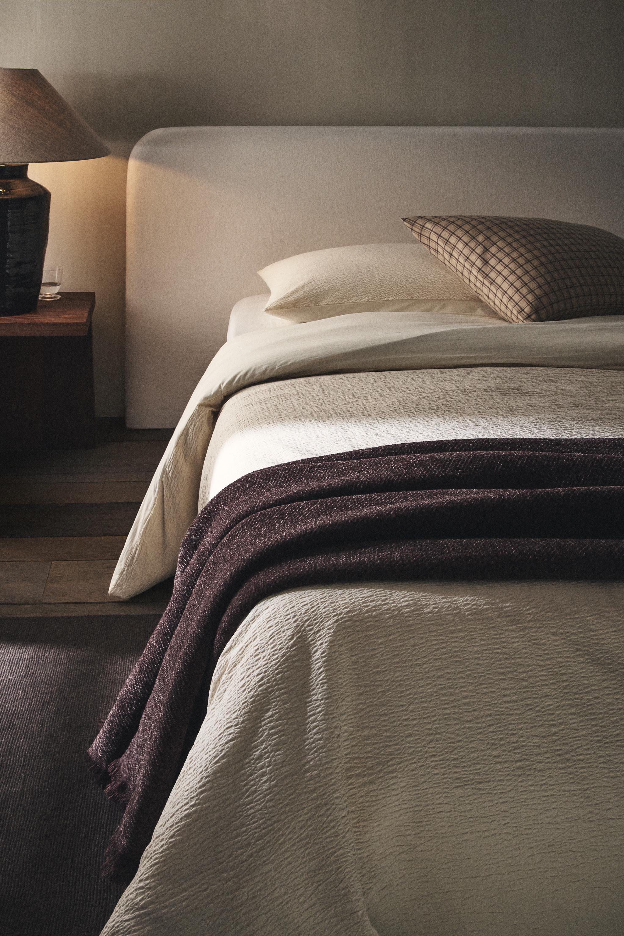 TEXTURED DUVET COVER