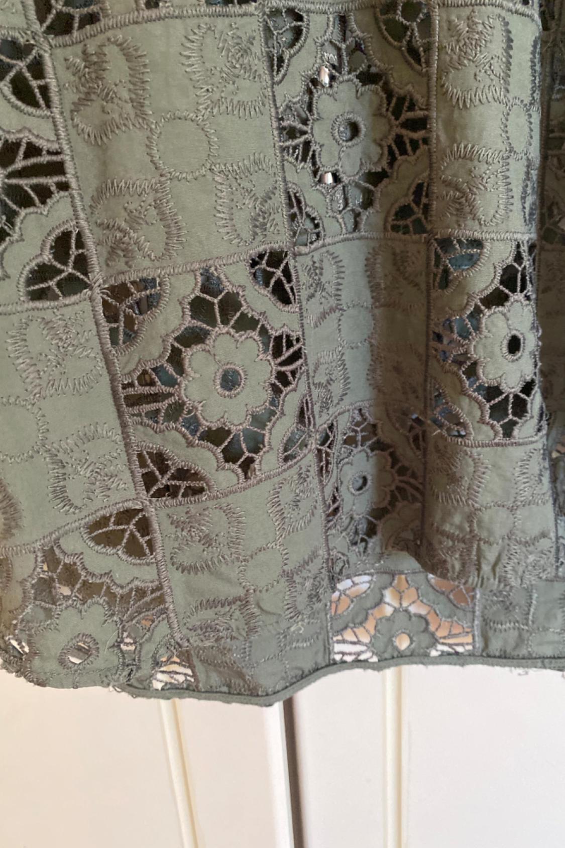 CUTWORK EMBROIDERY TOP - Image 2