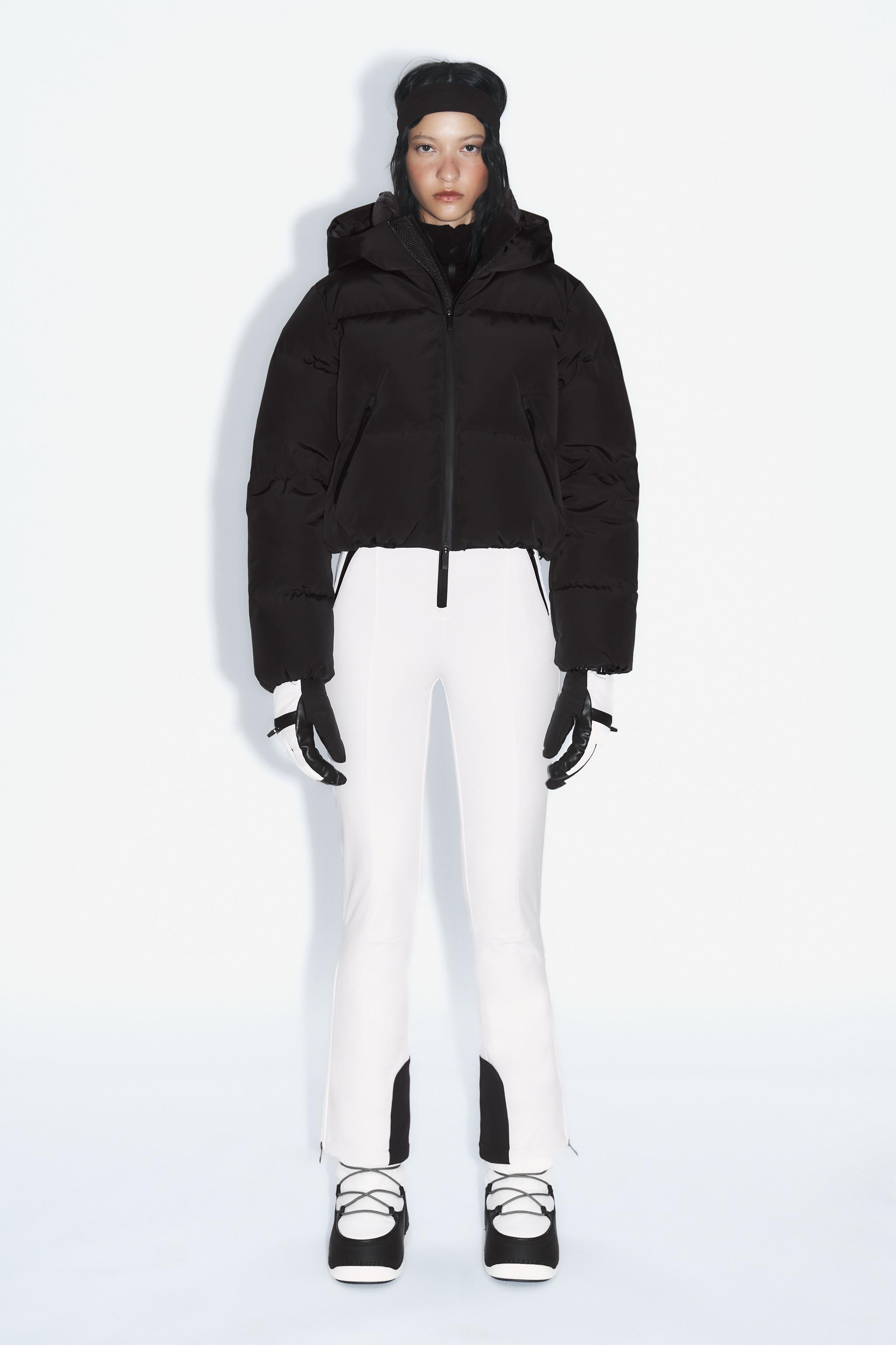 SKI COLLECTION WINDPROOF AND WATERPROOF RECCO® TECHNOLOGY ダウン 