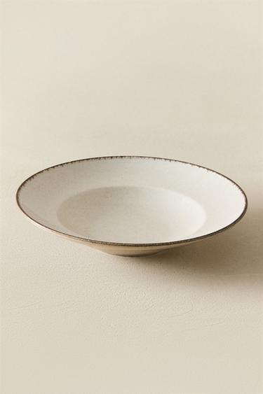 ASSIETTE À PÂTES PORCELAINE BORD ANTIQUE - Écru clair de Zara - Image 5