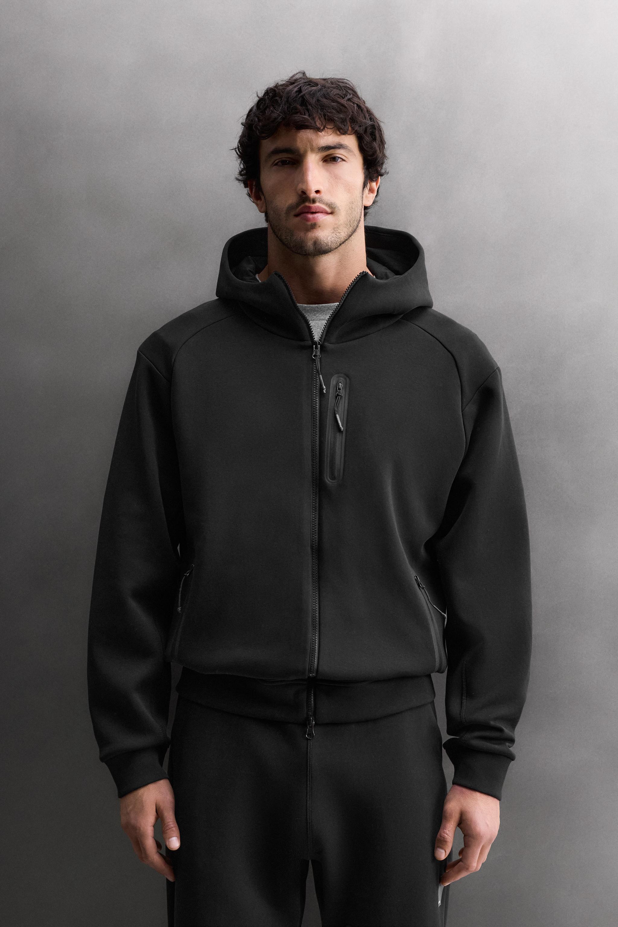 TECHNICAL ZIP HOODIE