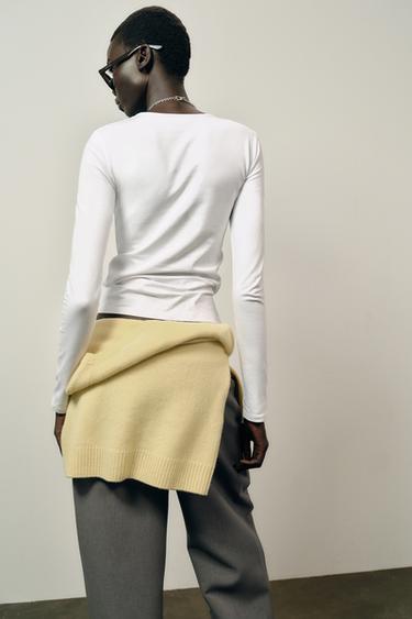 T-SHIRT BASIQUE EN COTON - Blanc de Zara - Image 4