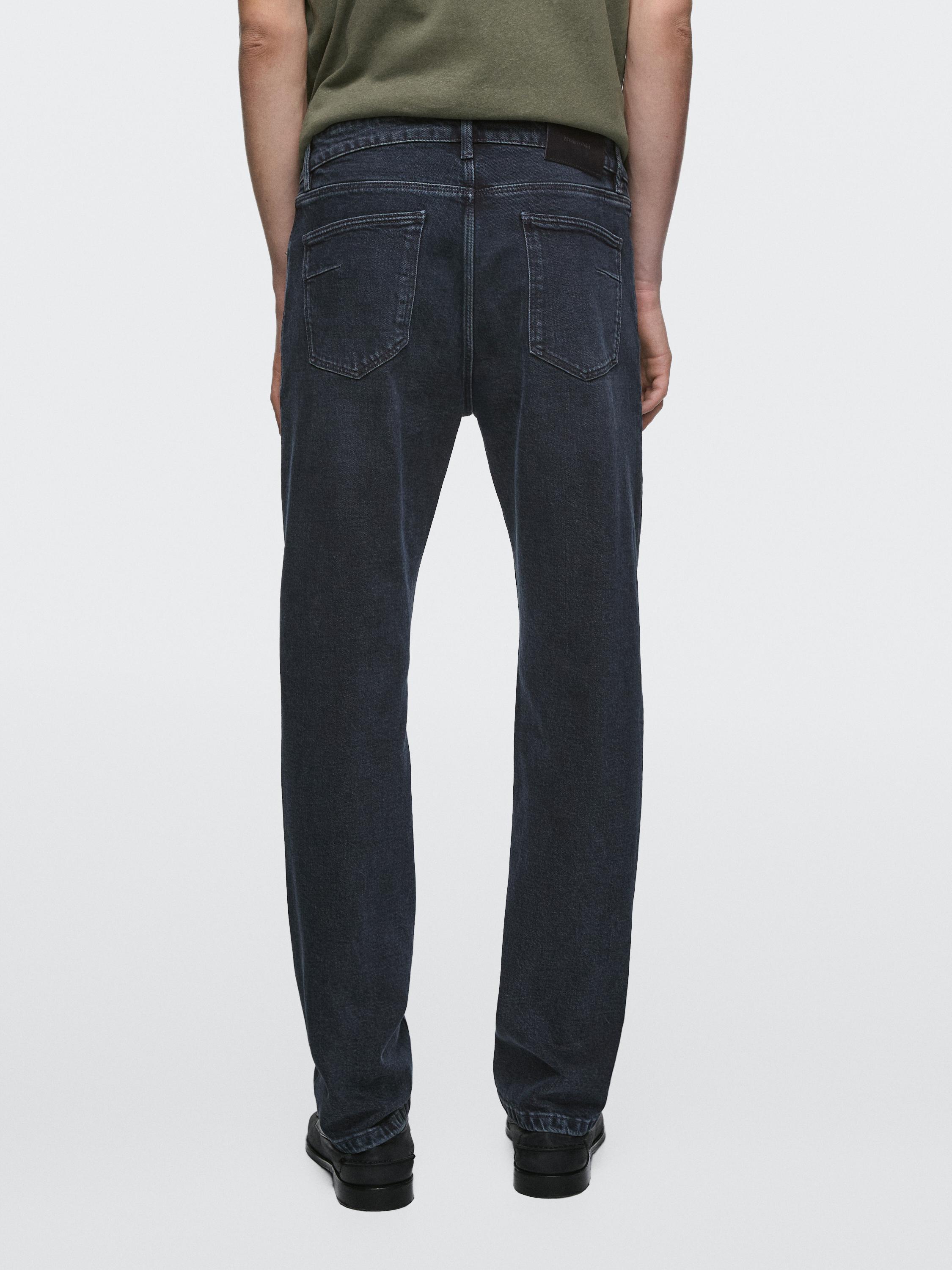 Slim fit jeans