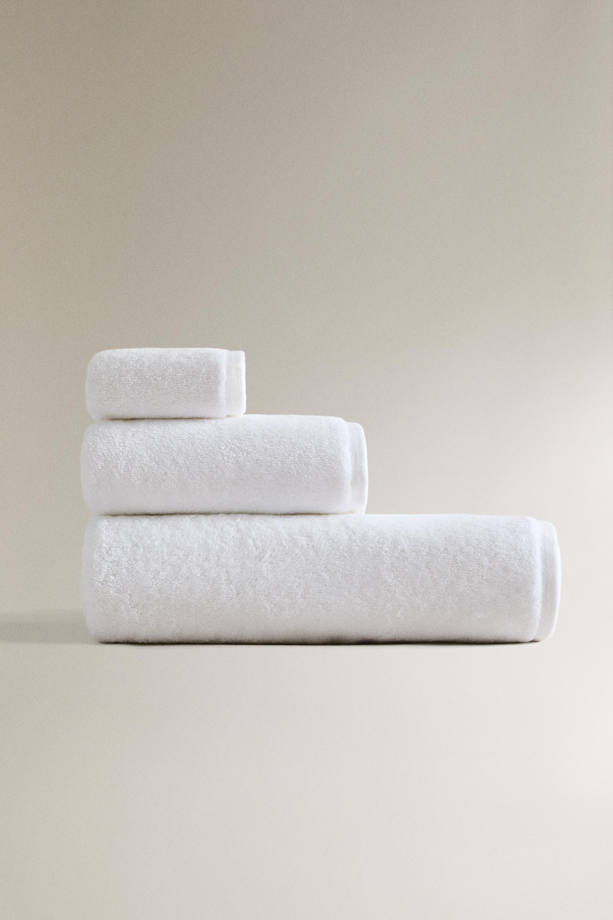 (700 GXM²) SERVIETTE DE BAIN COTON EXTRA-DOUX