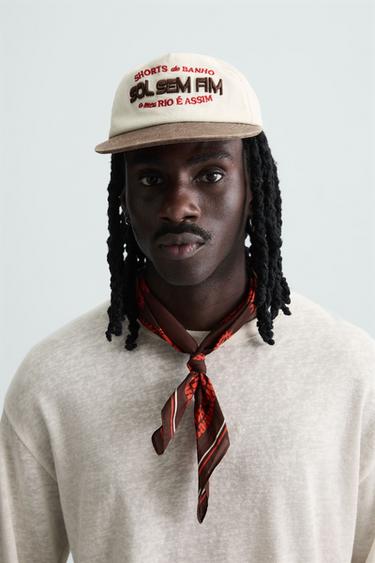GORRA BORDADO CONTRASTE - Crudo de Zara - Imagen 0