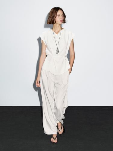 Zara Crepe top with cowl neckline - Oyster-white