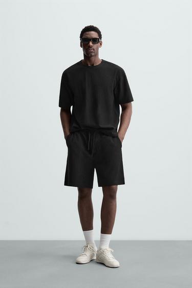 TEXTURED JOGGER BERMUDA SHORTS - Black by Zara - Image 0