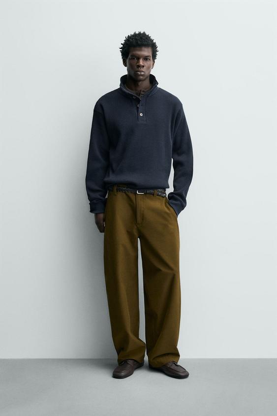 WAFFLE TEXTURED SWEATSHIRT