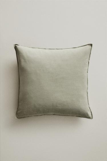 VELVET CUSHION COVER - Green by Zara - Image 5