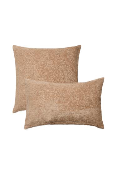 POSZEWKA NA PODUSZKĘ DEKORACYJNĄ Z CHENILLI - Szampańska biel Zara