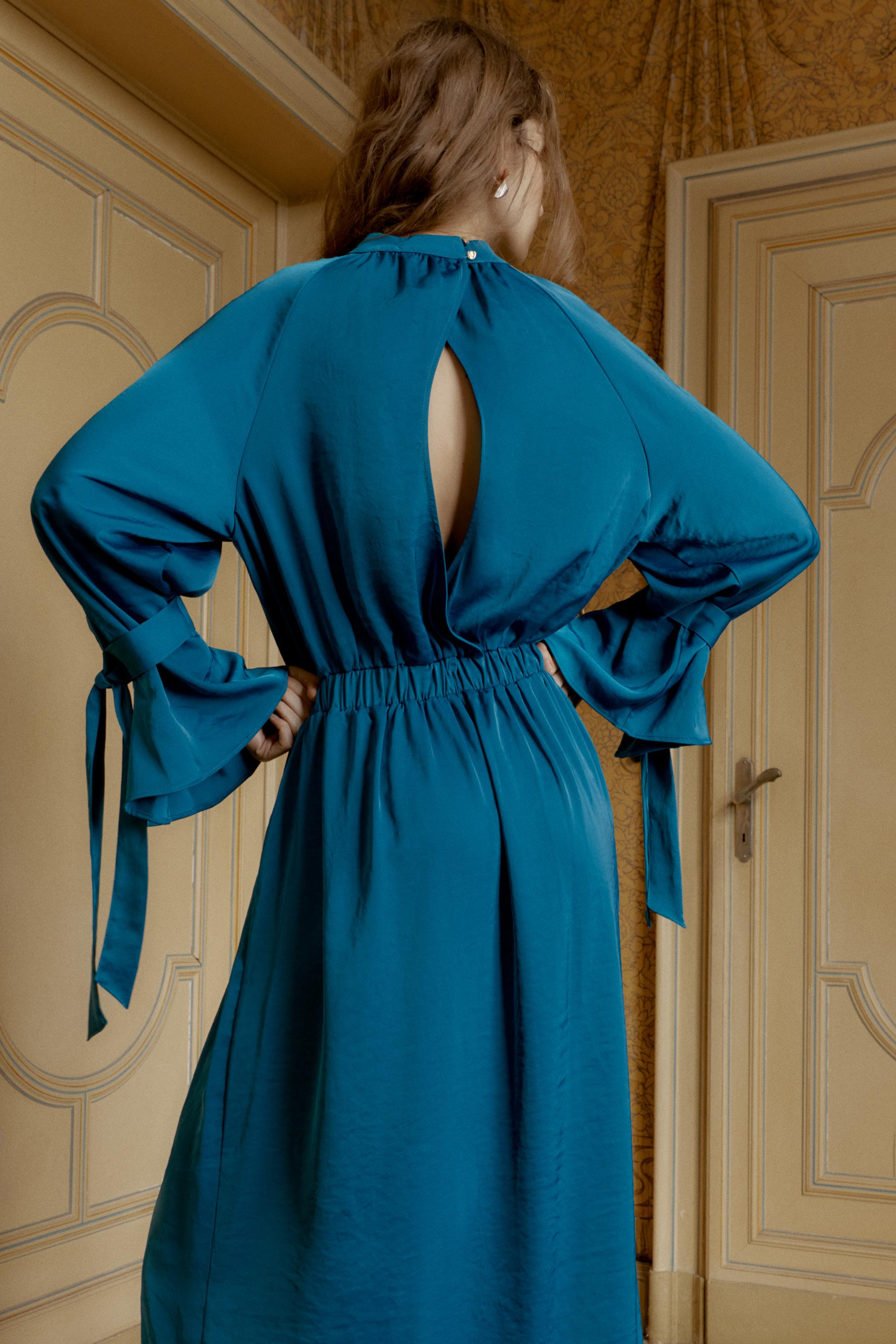 SATIN EFFECT MIDI DRESS WITH BOWS