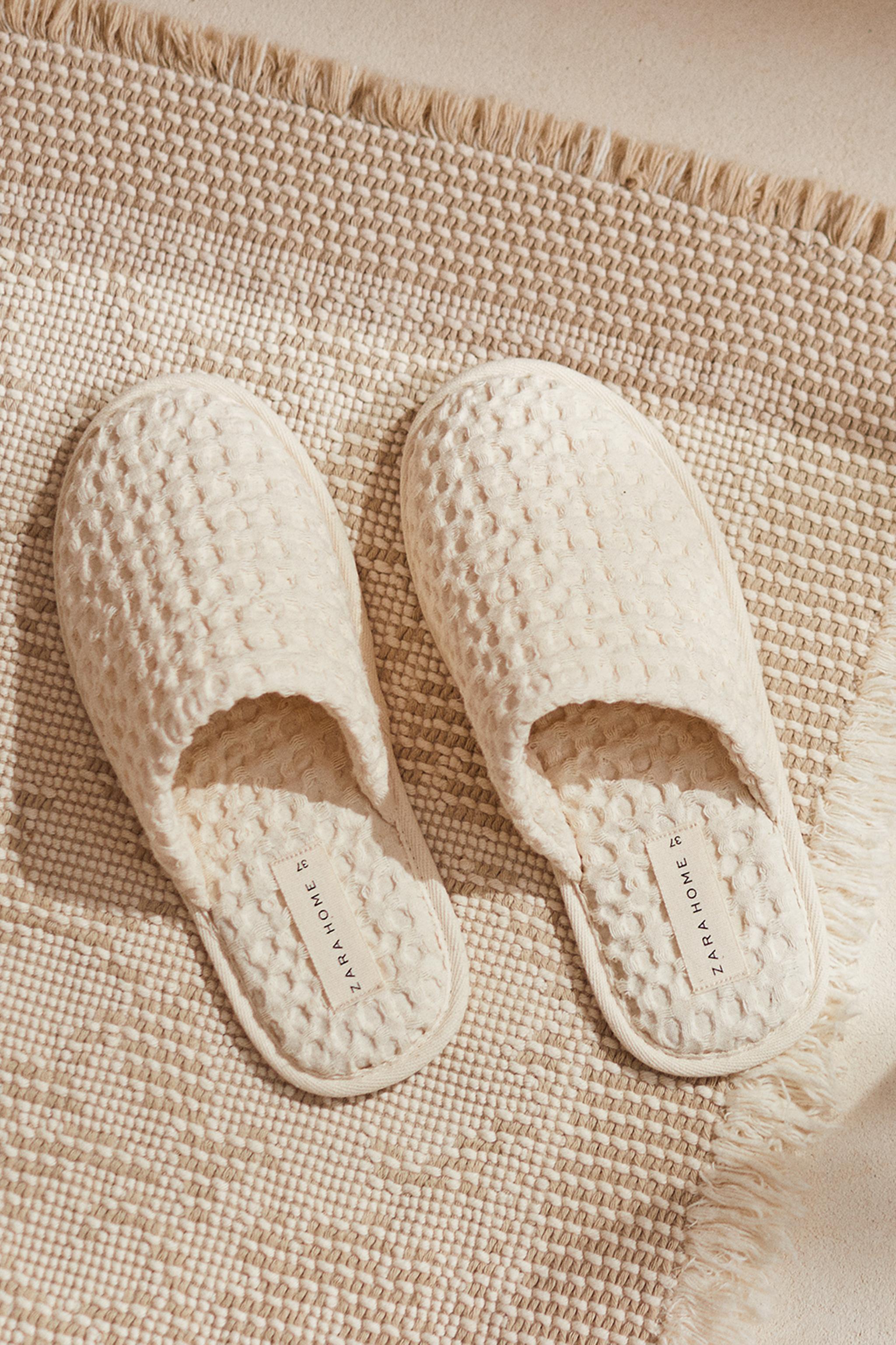 Waffle textured mule slippers Light Grey ZARA United Kingdom