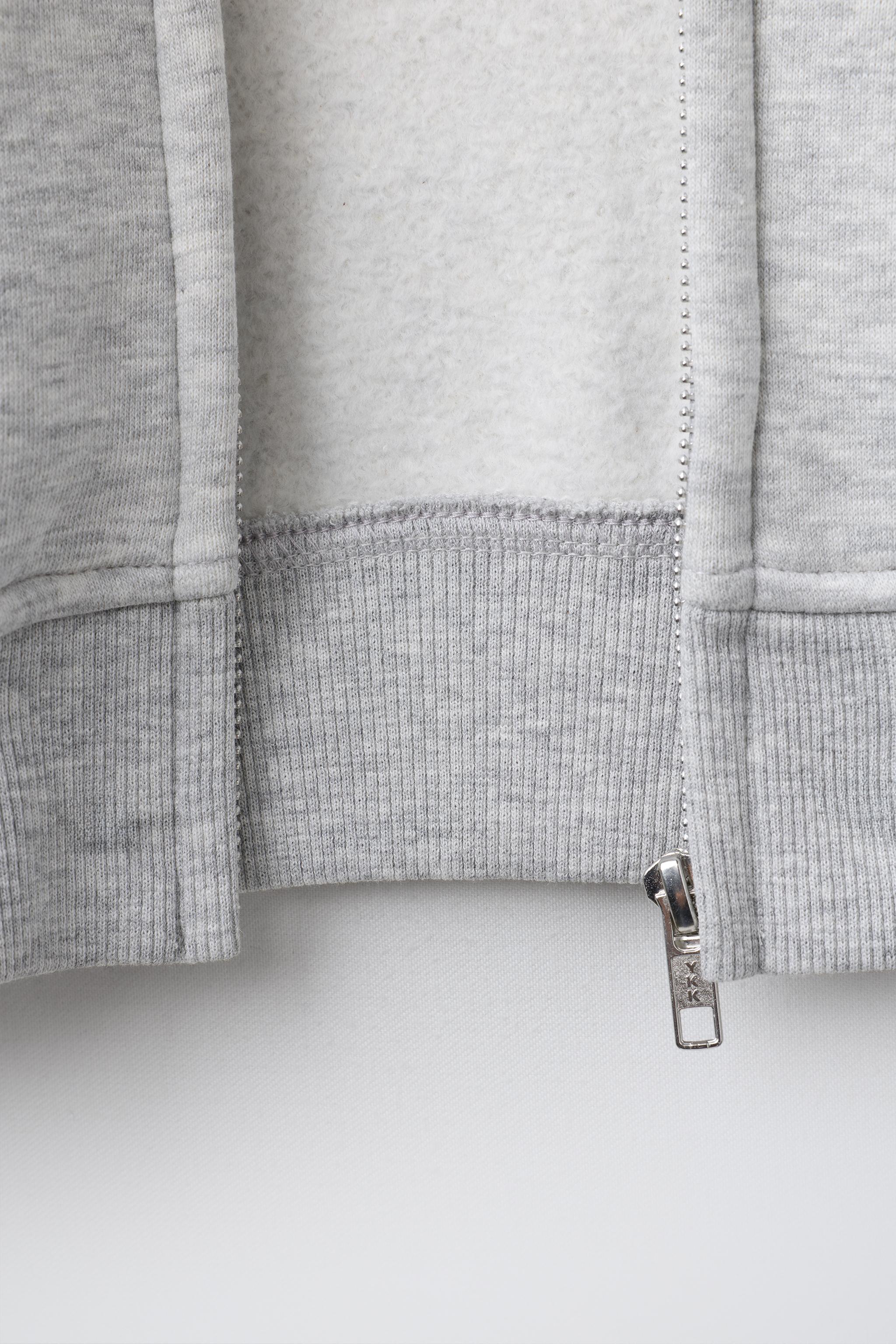 TEXT ZIP-UP HOODIE