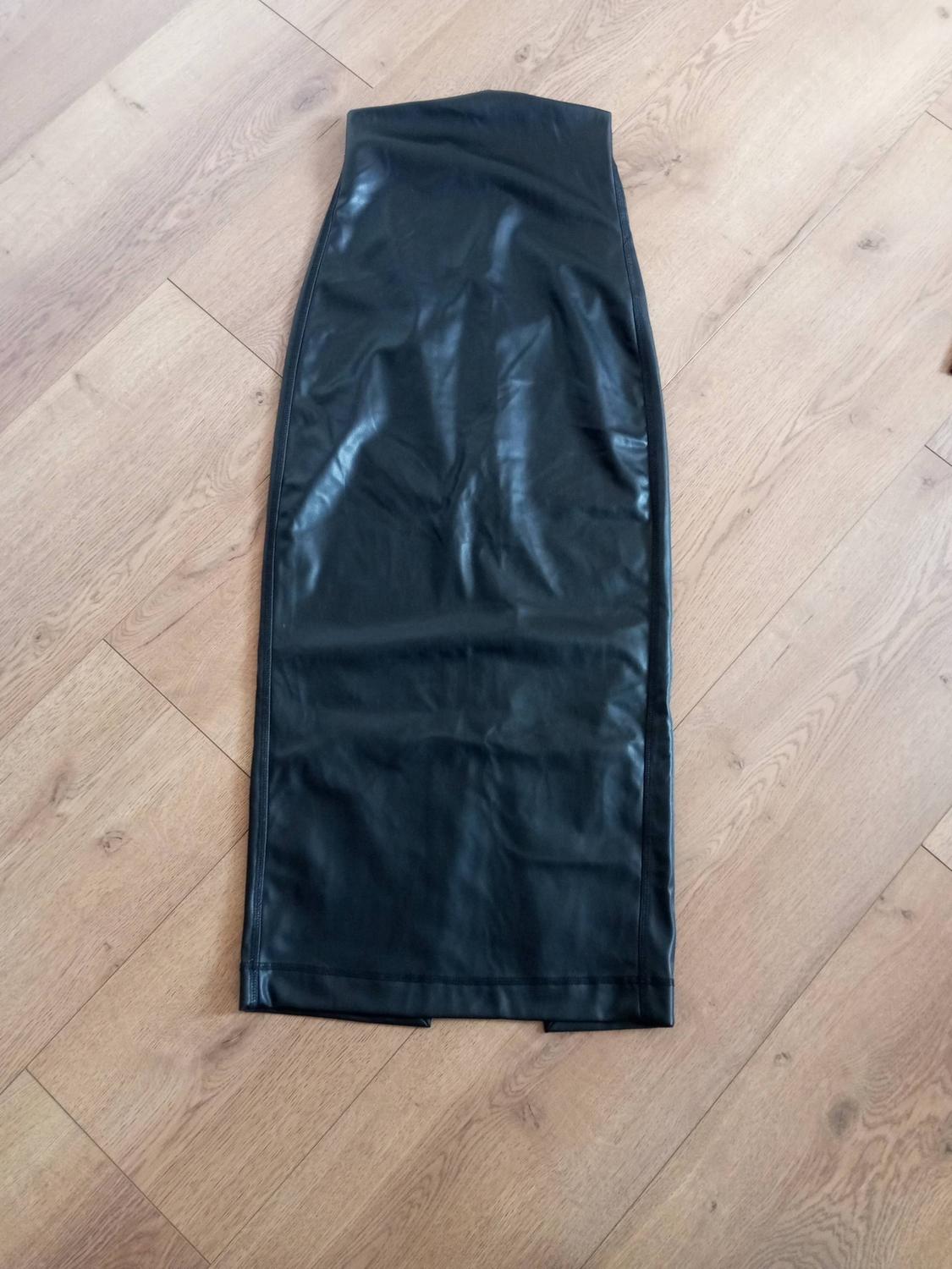 FAUX LEATHER SLIT SKIRT ZW COLLECTION - Image 10