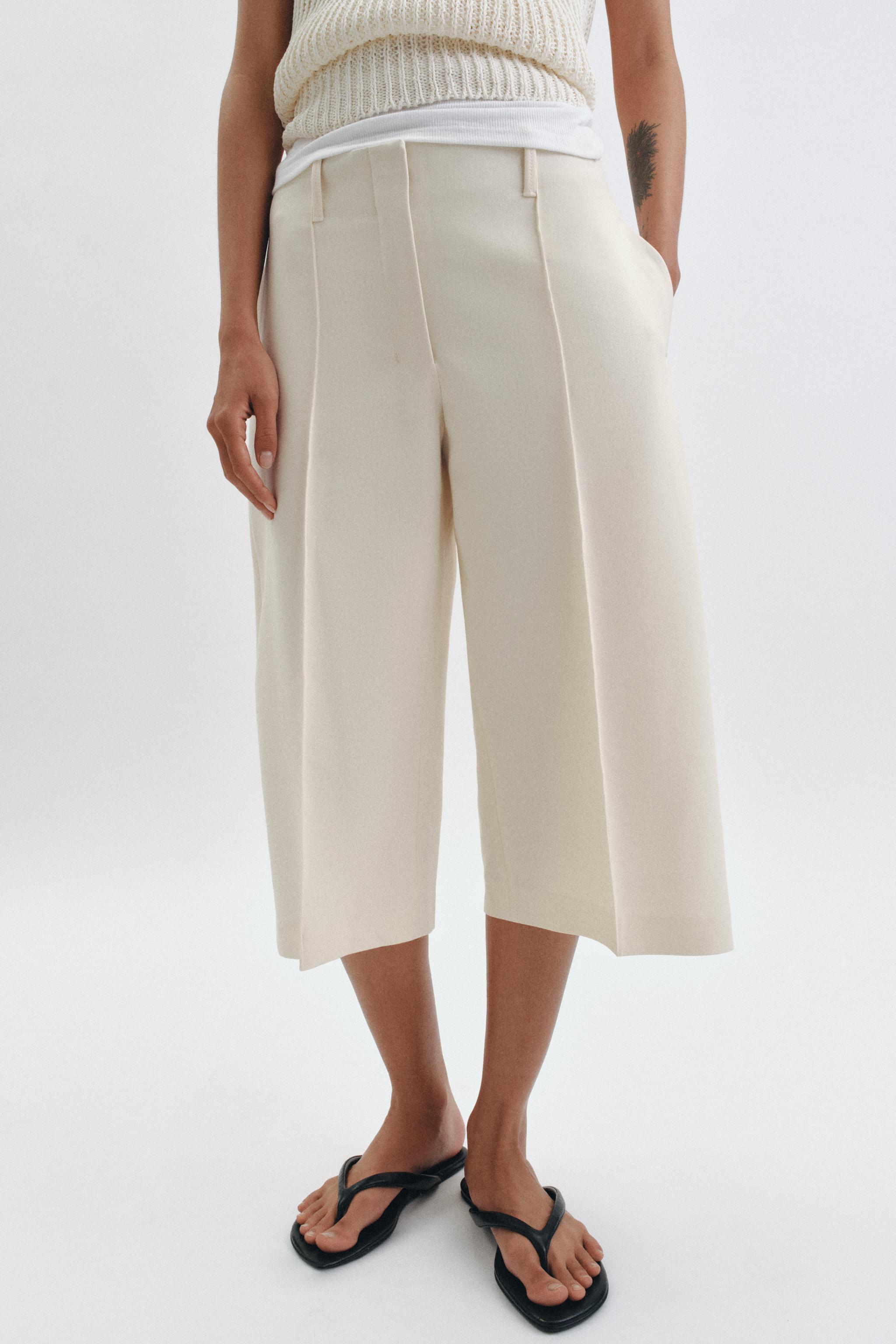 ZW COLLECTION STRAIGHT SHORTS WITH PLEATS - Beige | ZARA United States