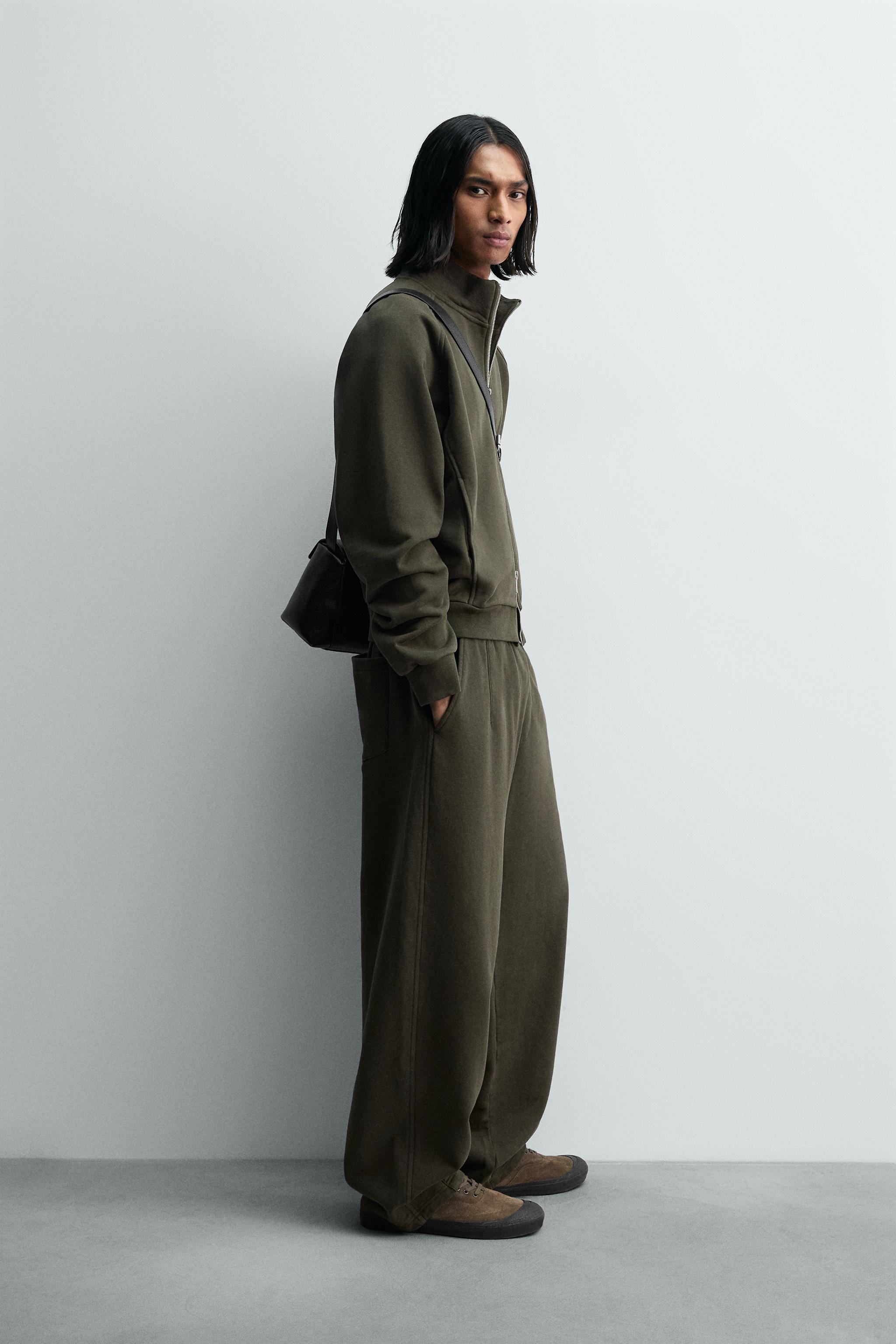 WASHED RELAXED FIT SWEATSHIRT