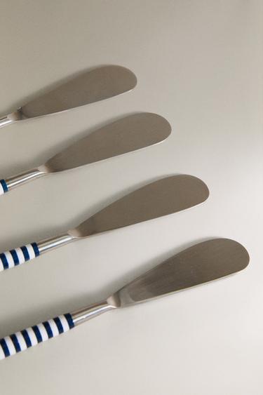 LOT COUTEAUX À BEURRE MANCHE RAYURES (LOT DE 4) - Bleu / Blanc de Zara - Image 1