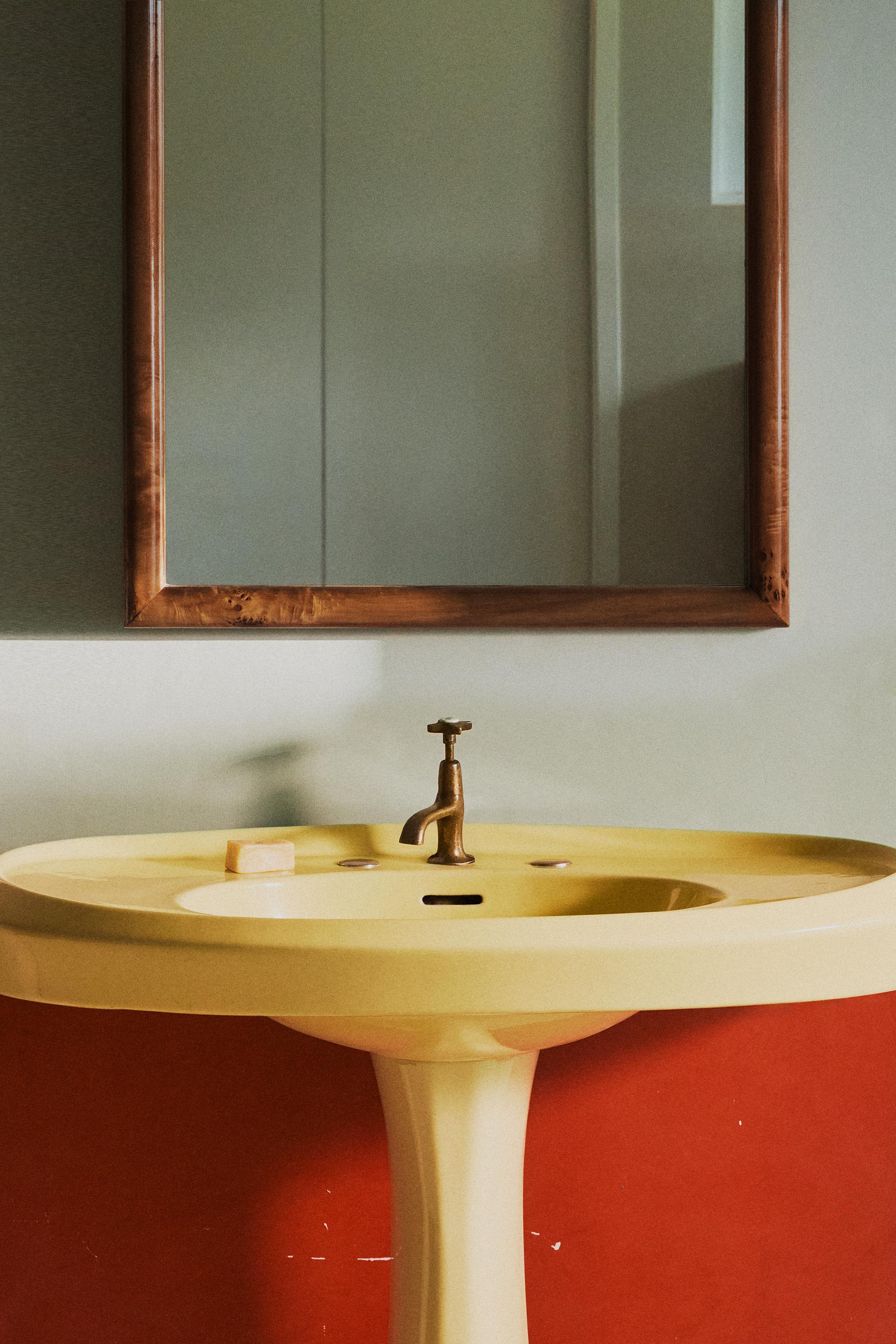 POPLAR WOOD WALL MIRROR — Brown