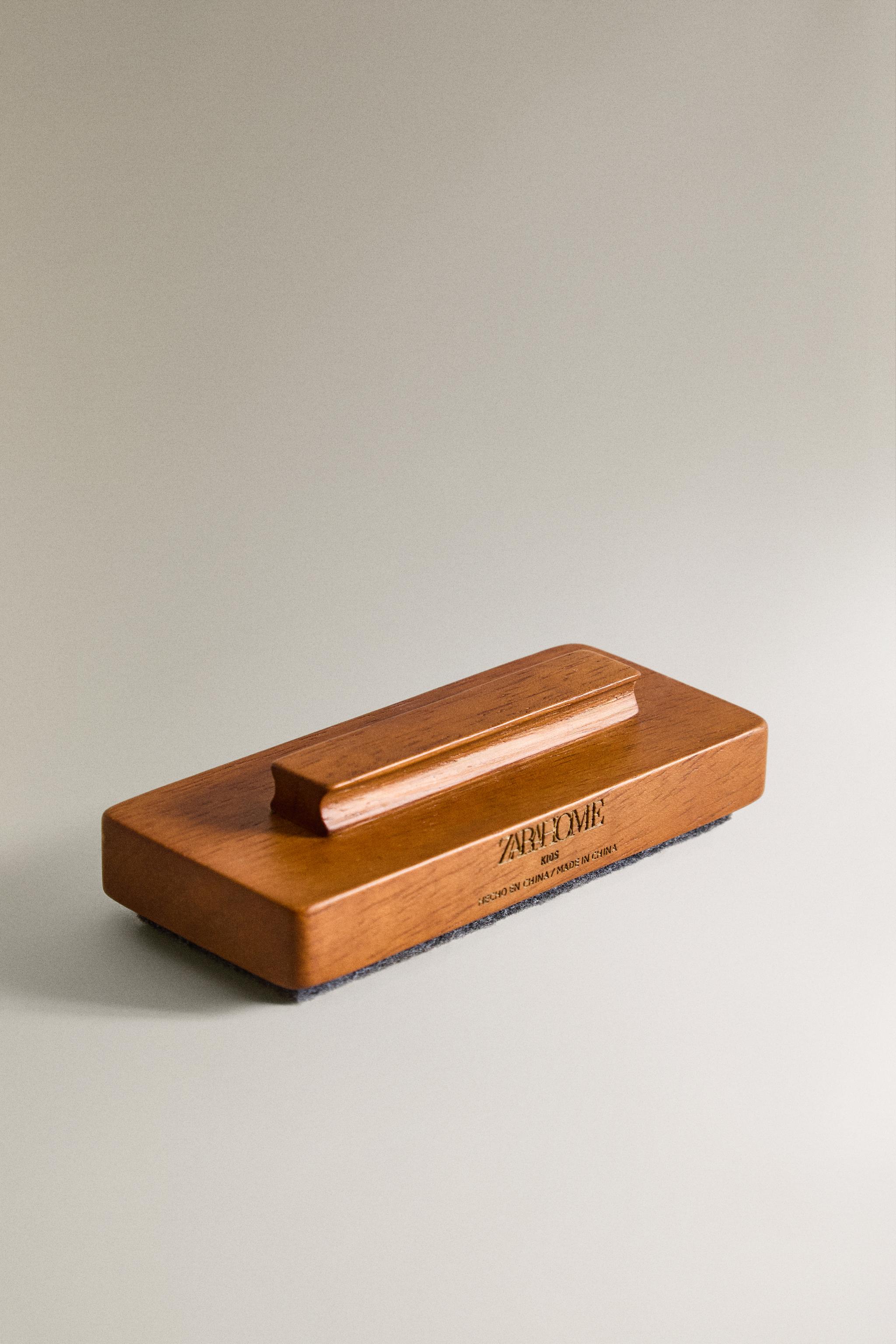 WOODEN CHALK SLATE ERASER — Multicolored