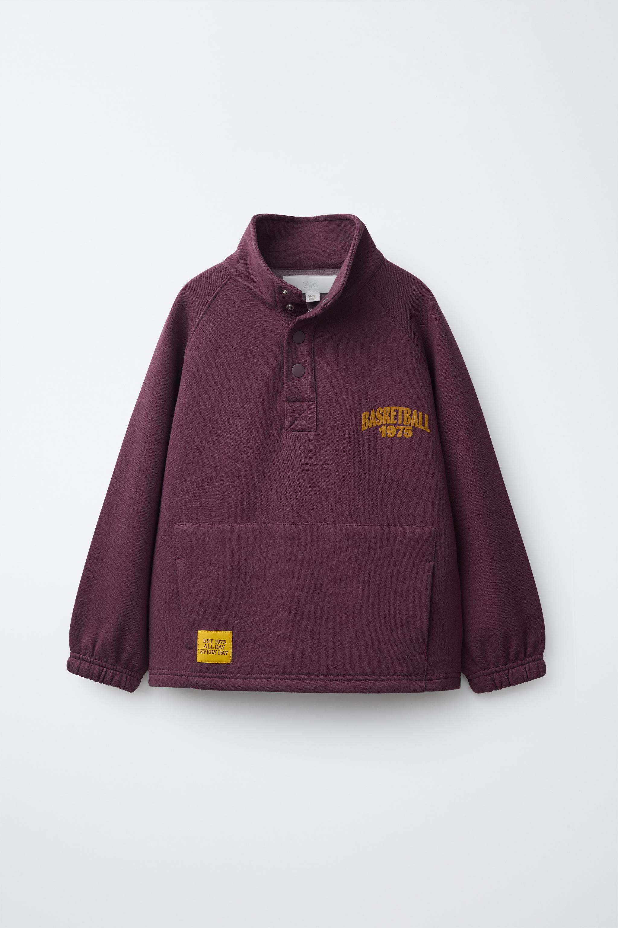 BASKETBALL PRINT SWEATSHIRT
