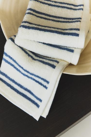 RUČNÍK NA RUCE S DVOJITÝM PROUŽKEM (SADA 3 KS) - zaprášená modrá od Zara