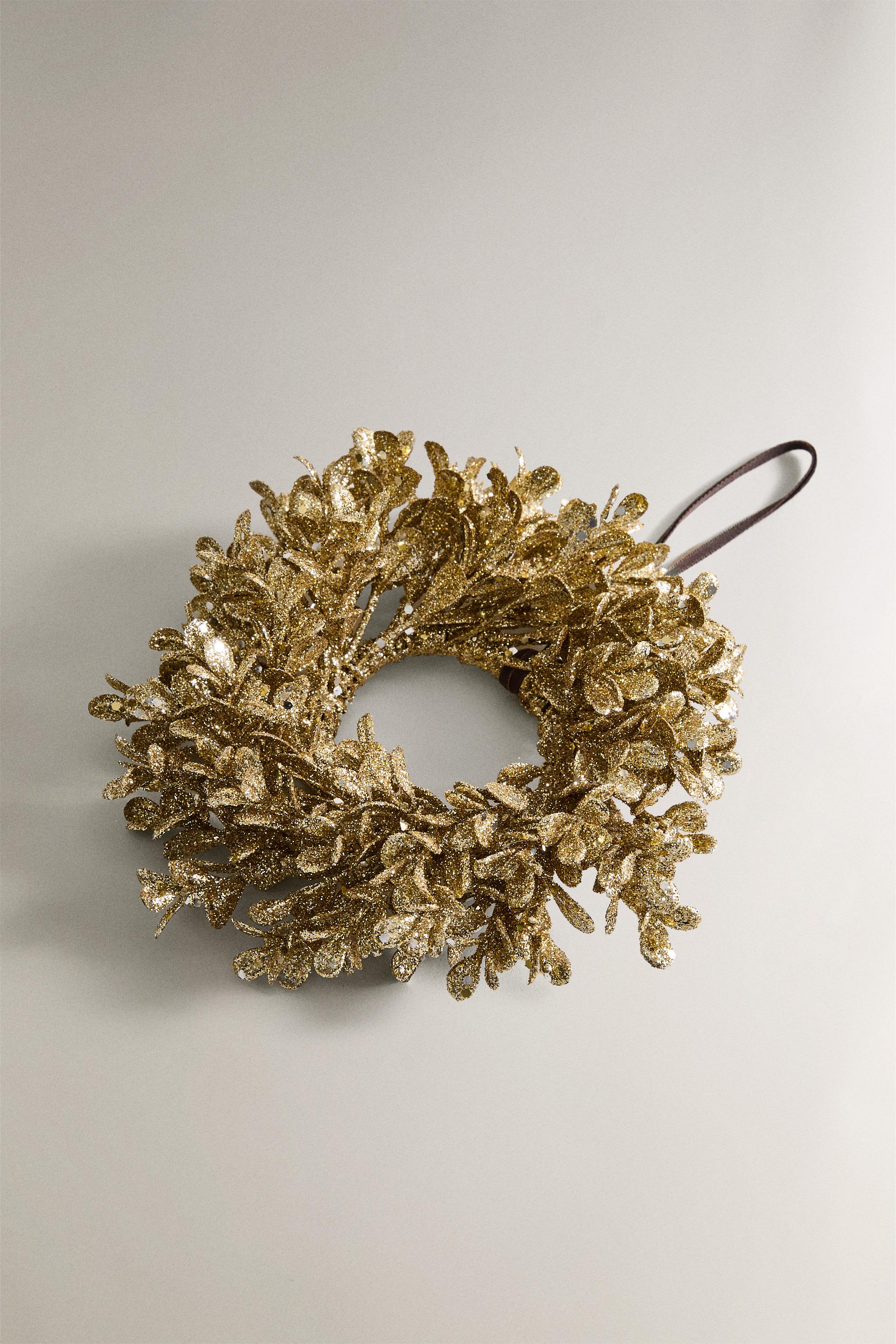 SHINY CHRISTMAS WREATH DECORATION