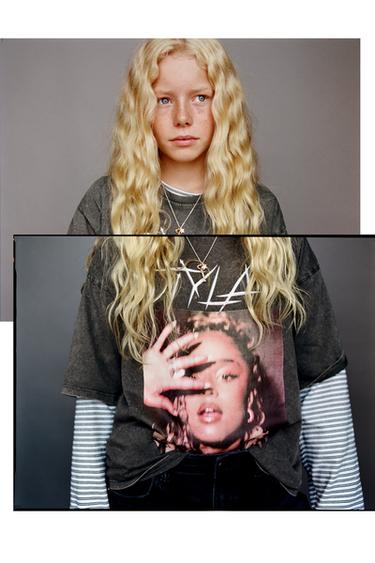 T-SHIRT IN VERWASCHENER OPTIK TYLA © - Anthrazit von Zara