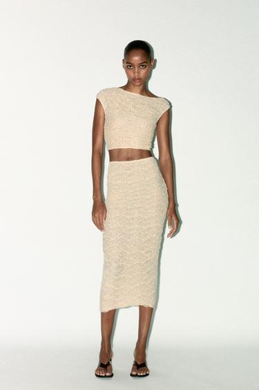 {navn} - {farge} for Zara