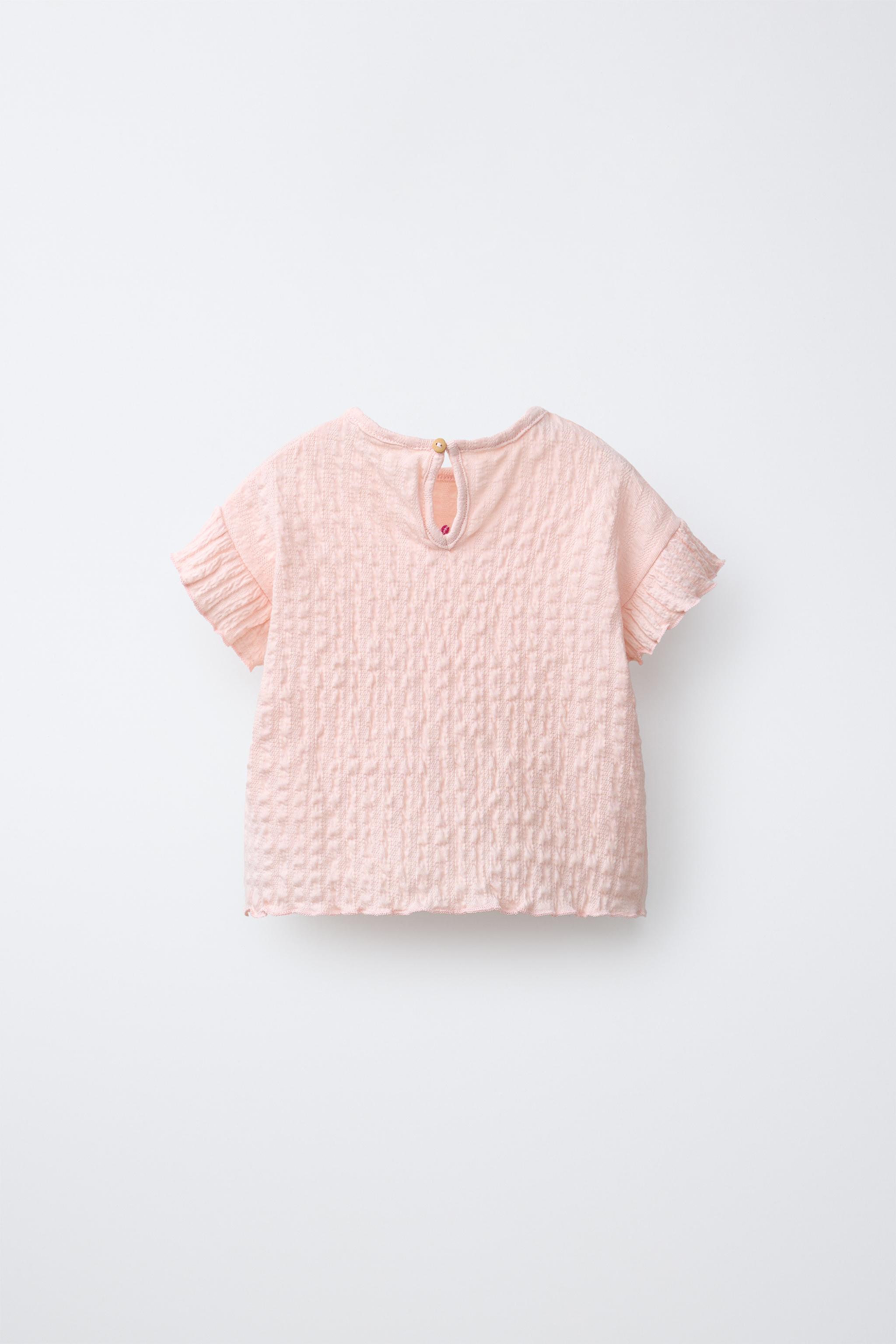 EMBROIDERED FLORAL TEXTURED T-SHIRT