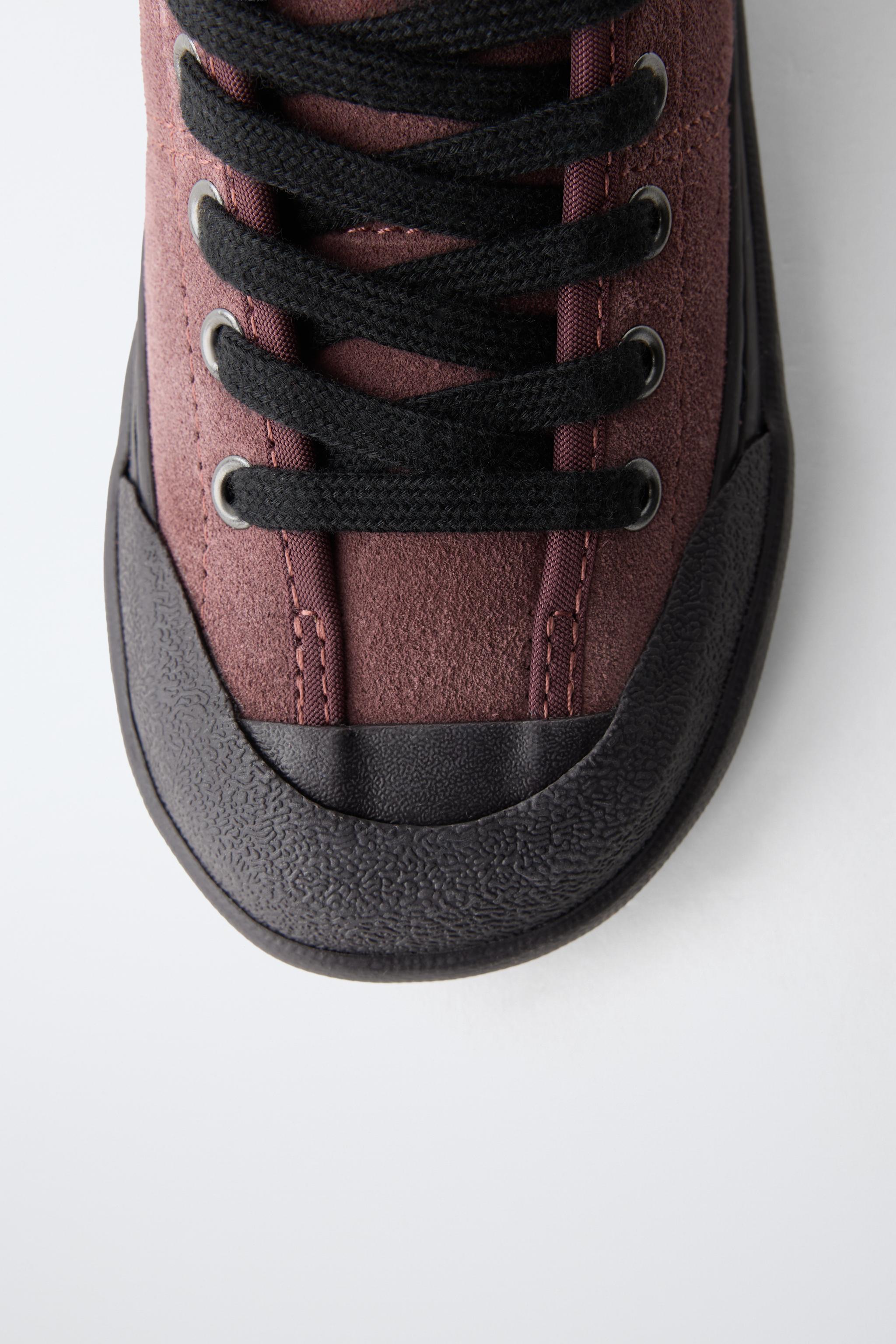 LEATHER LACE-UP SPORTS ANKLE BOOTS