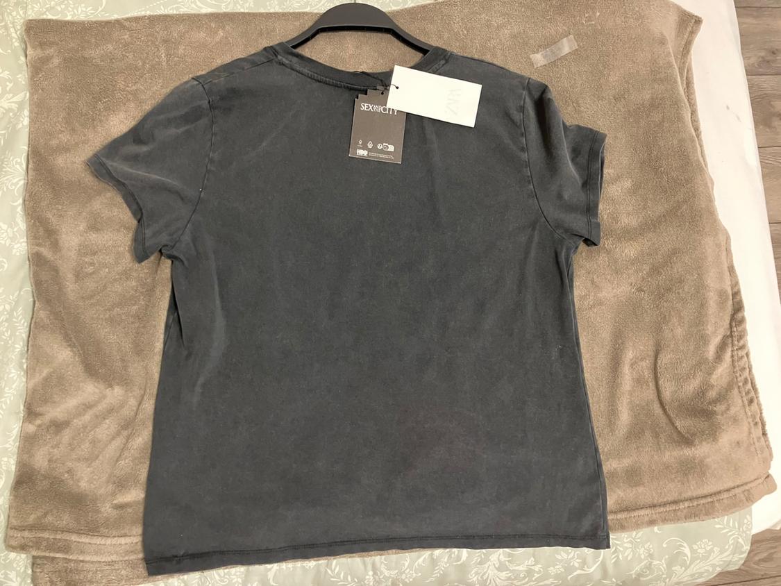 SEX & THE CITY™ FADED-EFFECT T-SHIRT - Image 2