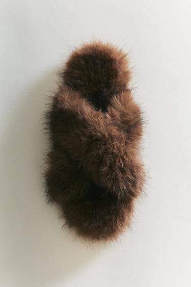 SANDALE CROISÉE FOURRURE - Marron de Zara