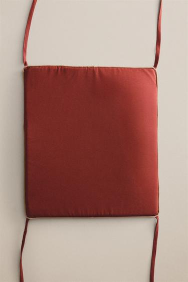 CONTRAST ARMCHAIR BACK CUSHION — Reddish 1