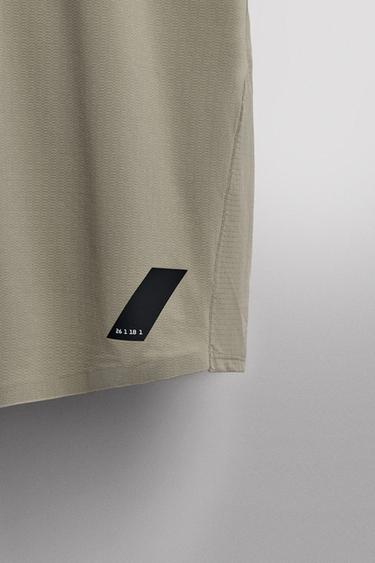 T-SHIRT TECHNIQUE RUNNING BIMATIÈRE - Gris anthracite de Zara - Image 9