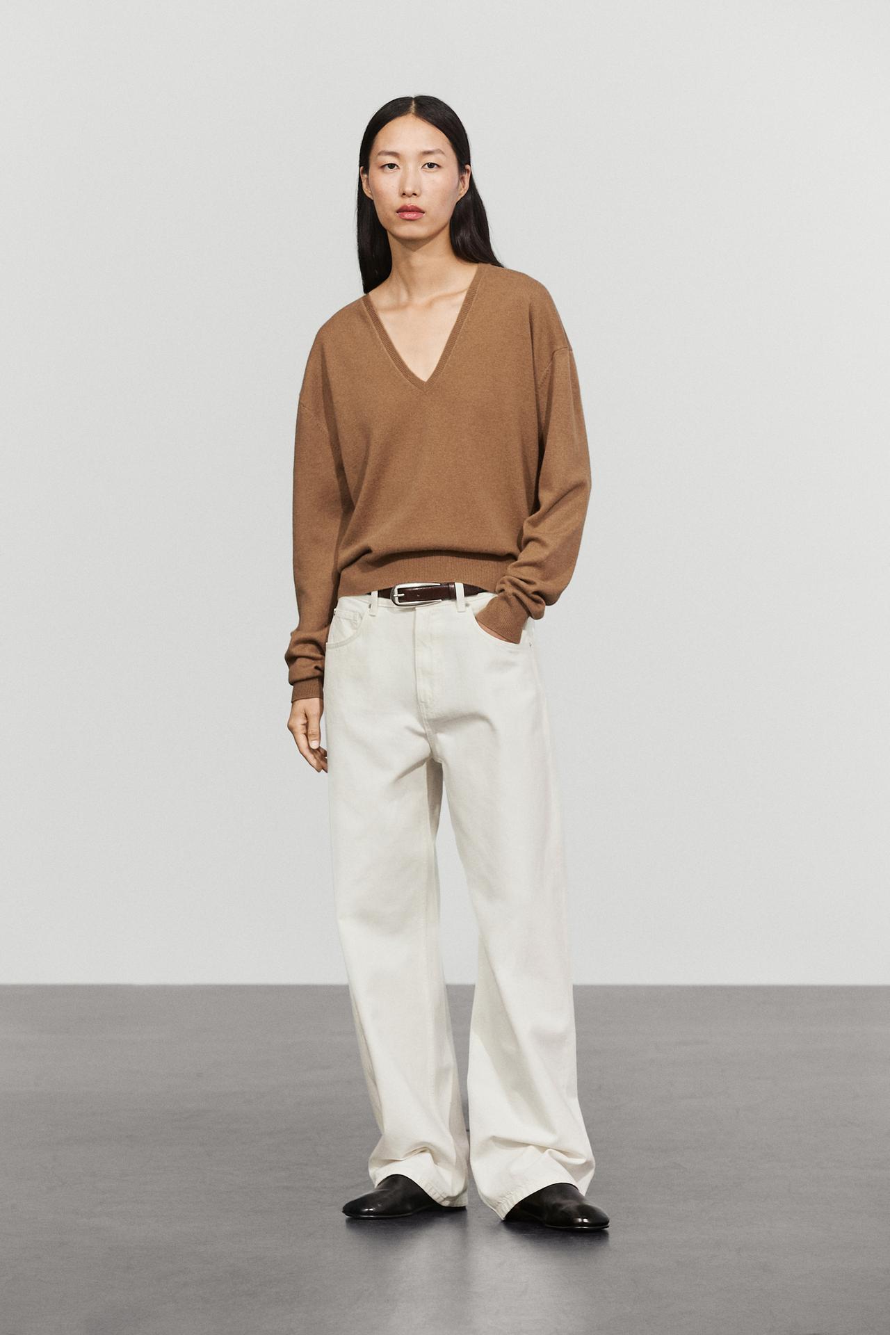 Wool blend knit V-neck sweater — taupe brown
