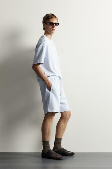 RELAXED FIT INTERLOCK JOGGER BERMUDA SHORTS - Sky blue by Zara
