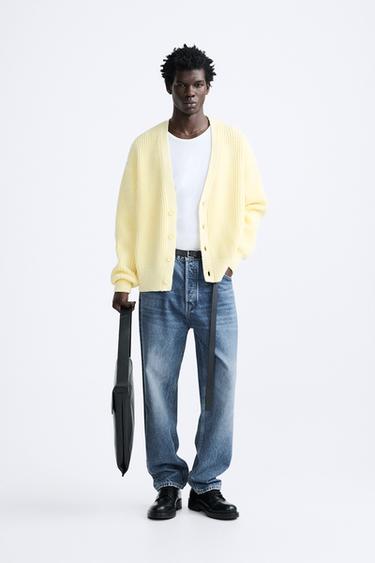 КАРДИГАН С РЕЛЬЕФНЫМ УЗОРОМ — ЖЕЛТЫЙ от Zara — изображение 0
