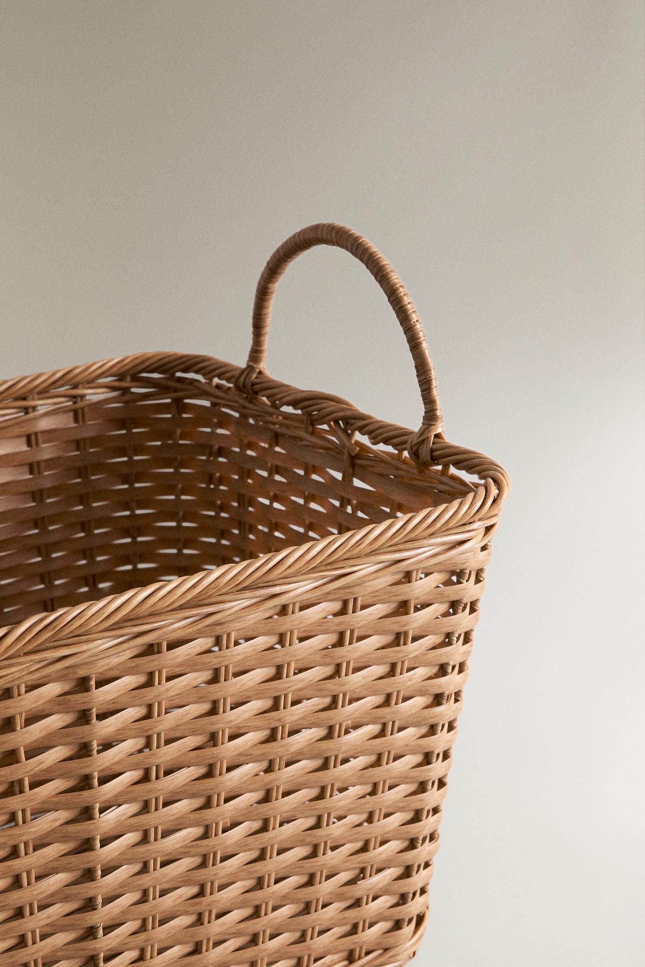 LAUNDRY BASKET — Light beige