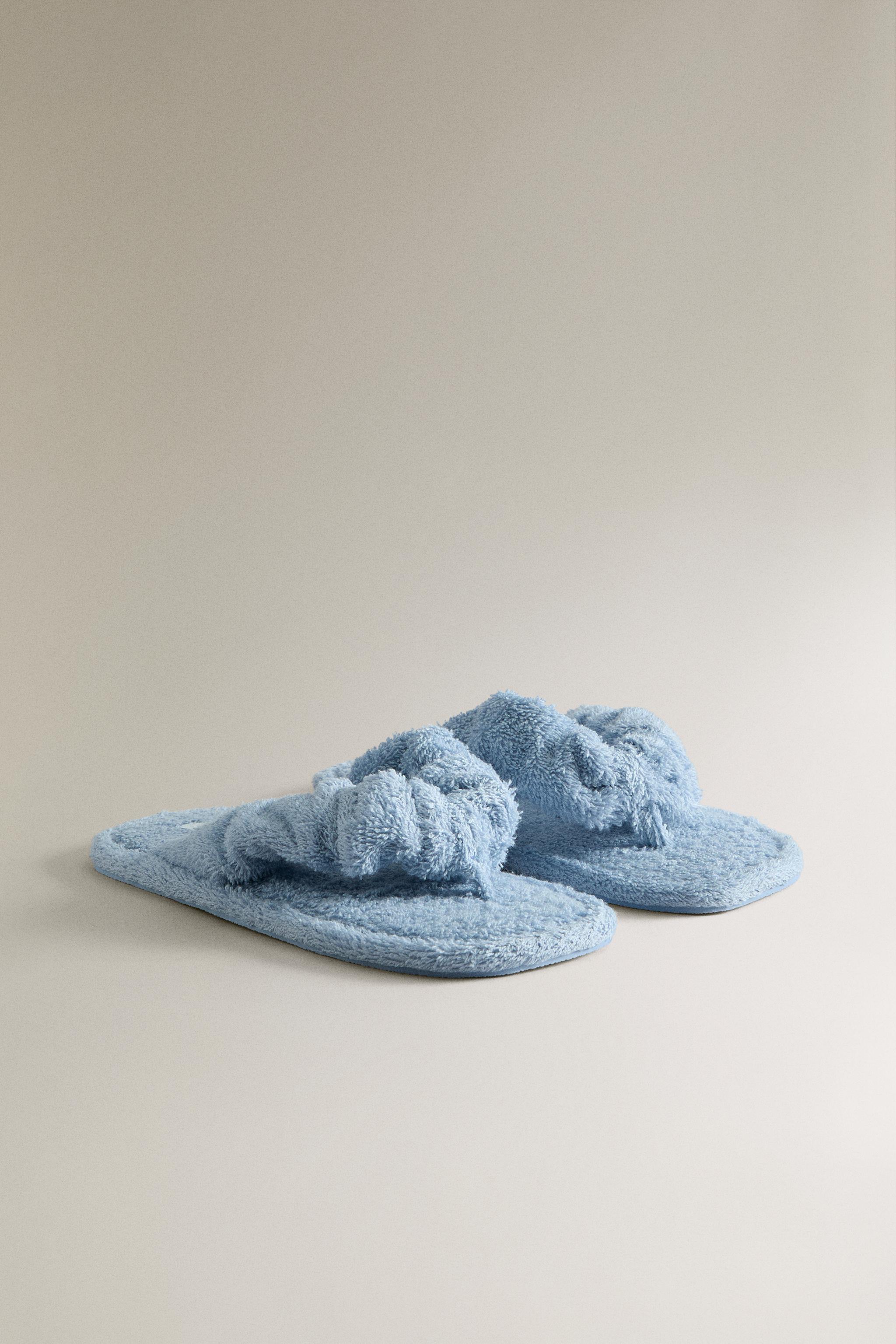 FLAT TOWEL SANDALS — Light Blue