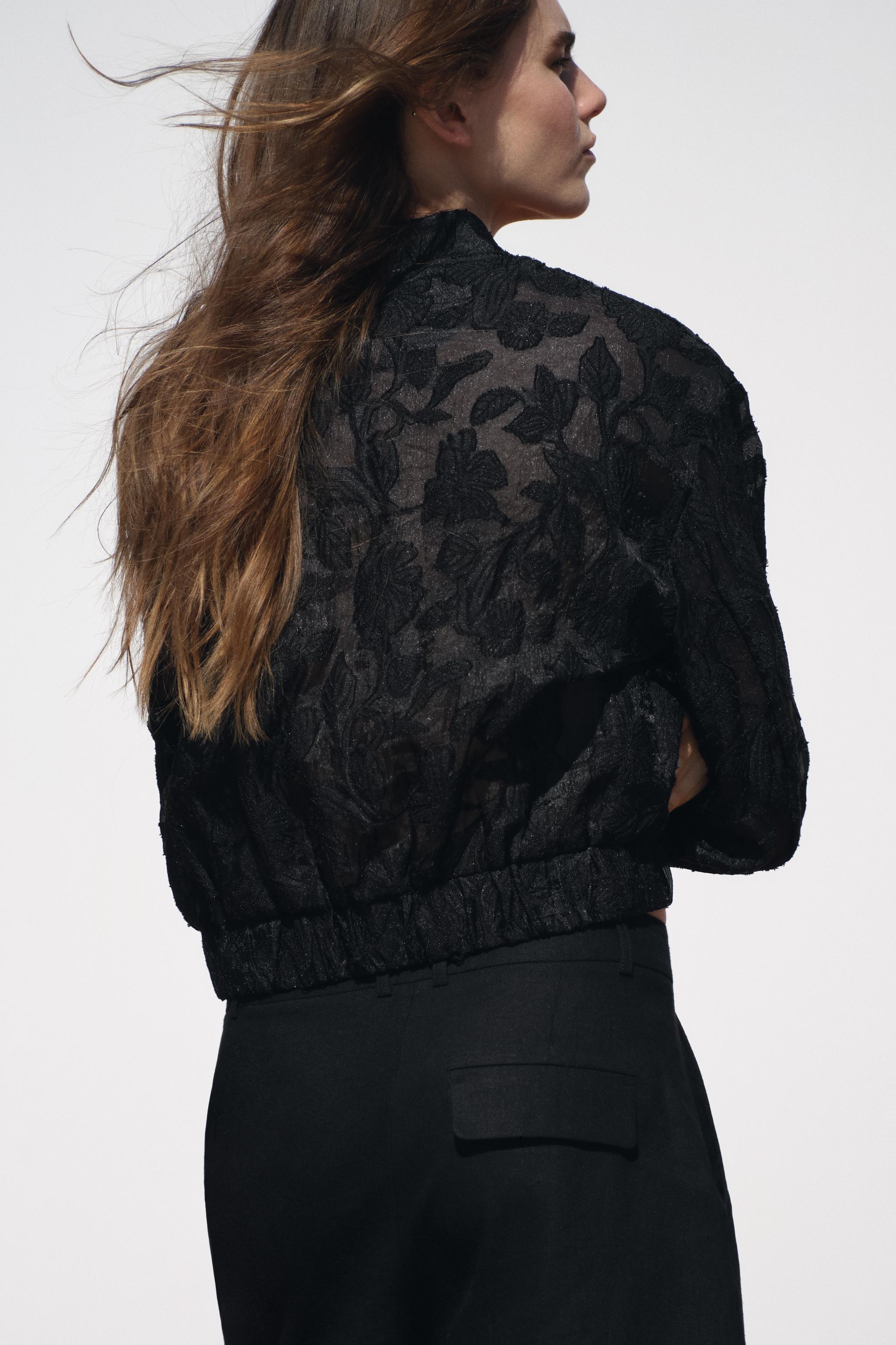 【ZARA】オーガンザボンバージャケット 8741/033/800 428.jpg