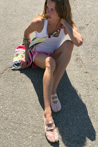 Zara ELASTIC STRAP BALLET FLATS - Pink