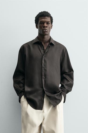 CAMISA FLUIDA RELAXED FIT - Marrom da Zara
