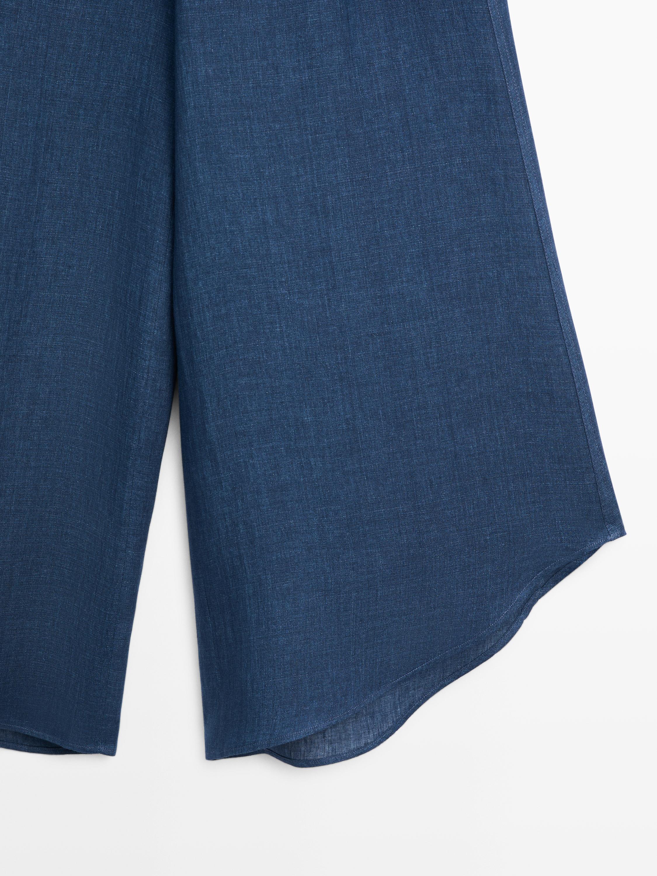 Total look linen trousers
