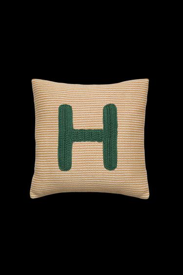 Zara CHILDREN'S EMBROIDERED LETTER H THROW PILLOW - Yellow