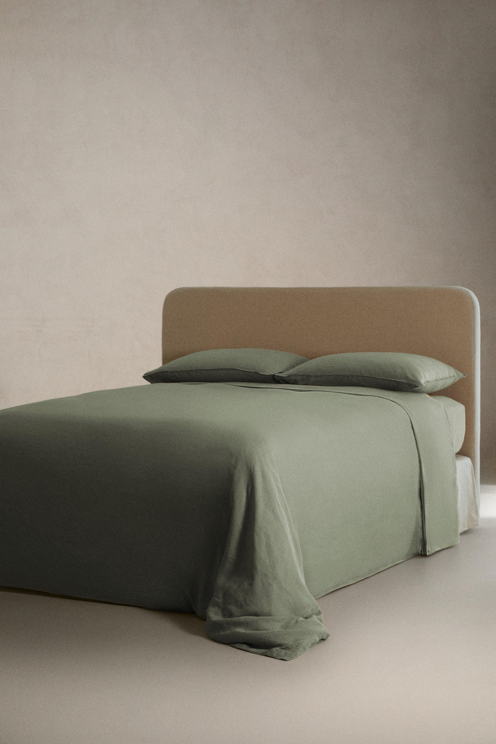 WASHED LINEN FLAT SHEET (140 GSM)
