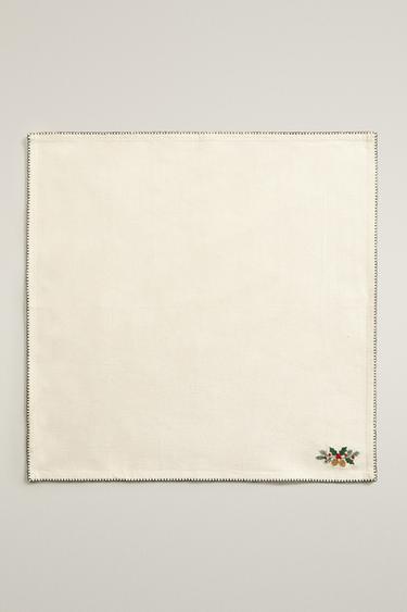 CHRISTMAS EMBROIDERED TOPSTITCH NAPKIN — Ecru 2