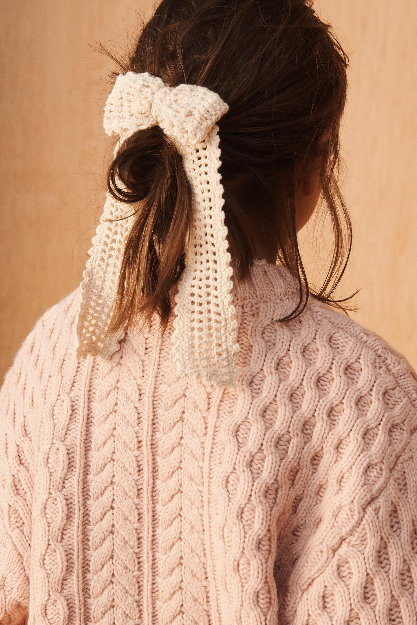 Детские аксессуары для волос Zara Crochet Knit Bow Hair Clip Scrunchie Limited Edition, цвет: Экрю